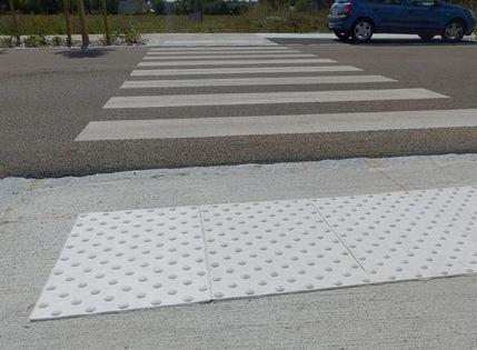 Dalle podotactile extérieure ou intérieure_1