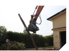 Plaque vibrante pour pelle de 7 à 10 tonnes - surface de compactage 440x800 - PV 45.80_1