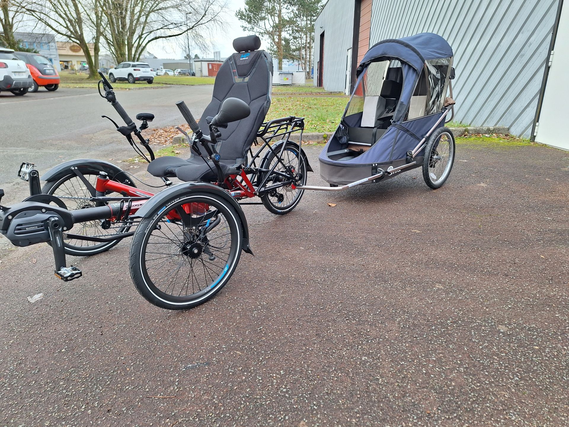 Tricycle couché à siège ergonomique, idéal pour personnes hémiplégiques -Trike Scorpion Plus 20_1