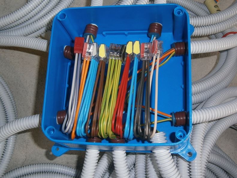 Pieuvres électriques - fabric-ad - ossature bois_1