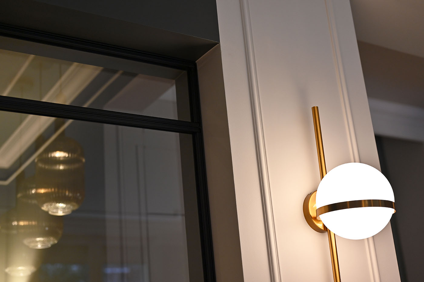 Verrière style Mondrian en acier sur mesure - Dimensions, verre et finition personnalisables_1