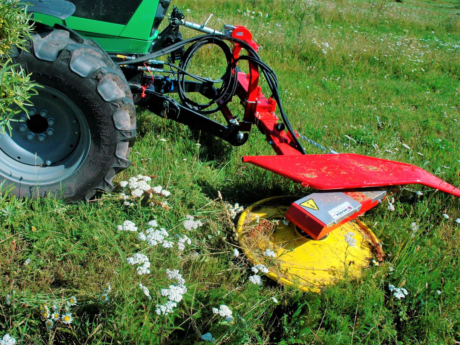Faucheuse LUCEK adaptée à l’agriculture biologique