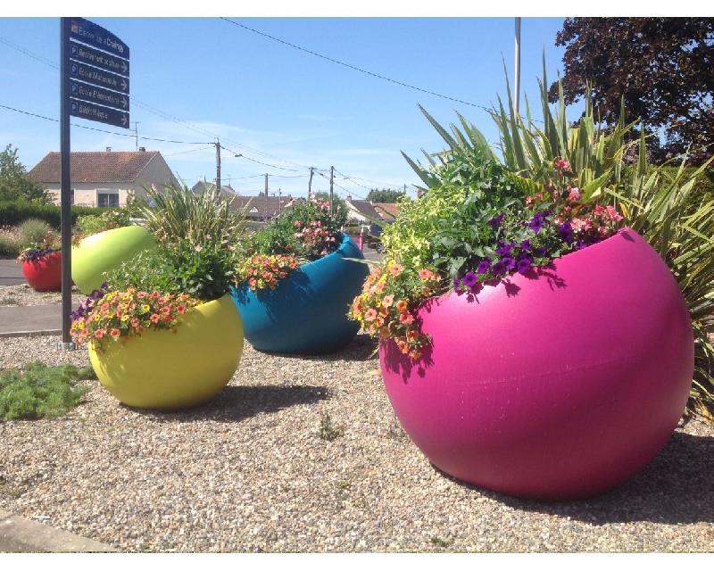 Maximus - Hauteur 1150mm - Diamètre 1200mm - Volume jusqu'à 580L - Polyéthylène - Fabrication française_1