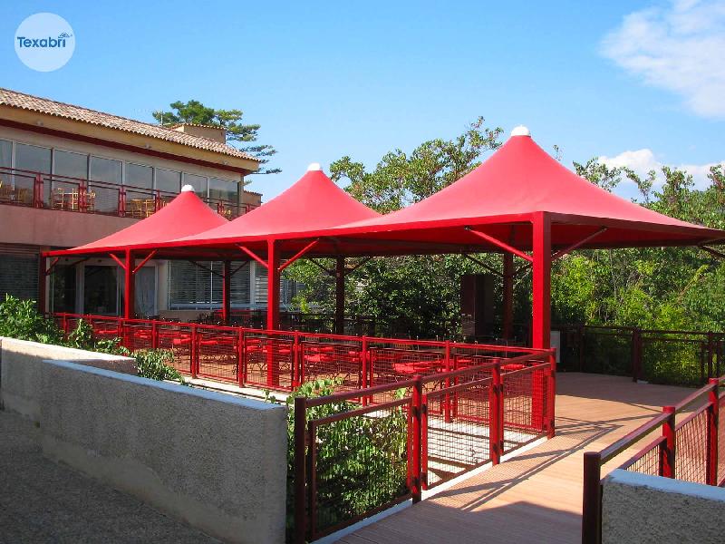 Couverture de terrasse - 4 modèles avec options : couleurs, fixations, luminosité, cloisons et éclairages_1