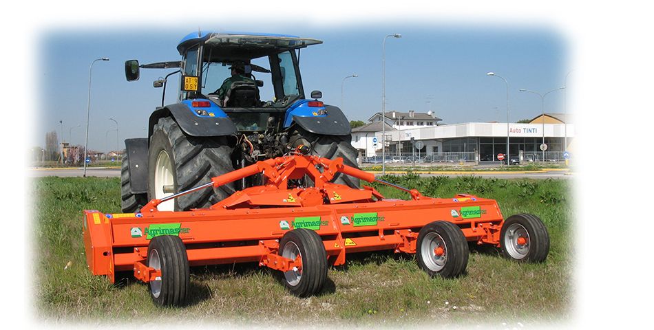 Broyeur forestier pliant Ready R et Ready P - Agrimaster - Attelage trois points_1