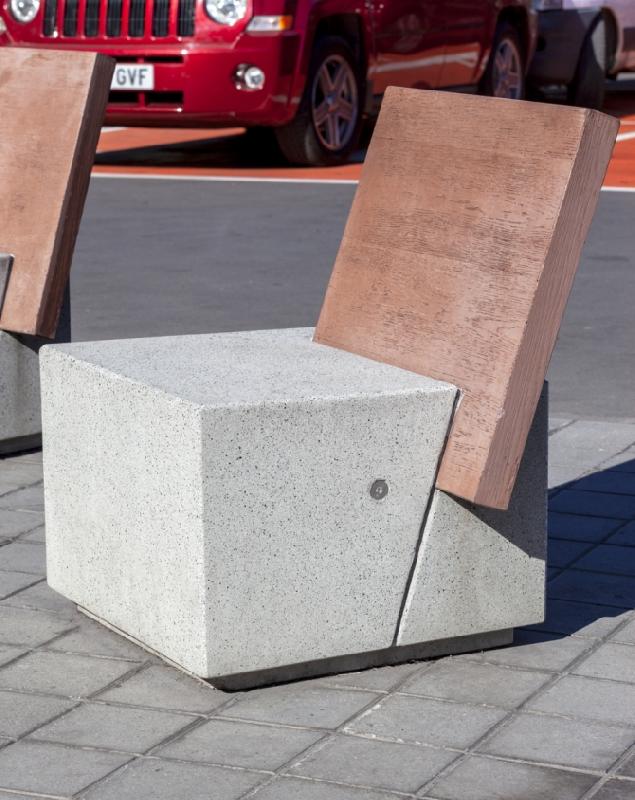 Banc en béton Geometrico - Banc d'une seule pièce avec dossier en béton, imitation bois ou bois naturel_1