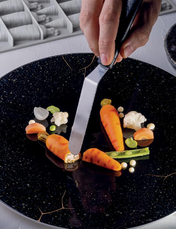 Carotte - Moule en silicone Gourmand Horeca Pavoni Italia - 15 empreintes_1