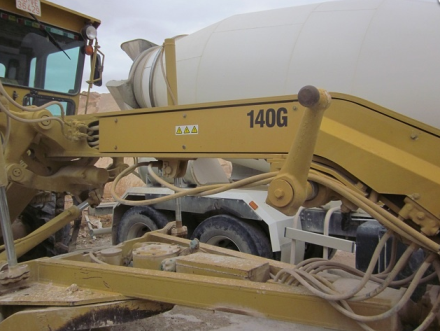 Niveleuse caterpillar 140 g / 1990 / 36300 h_1