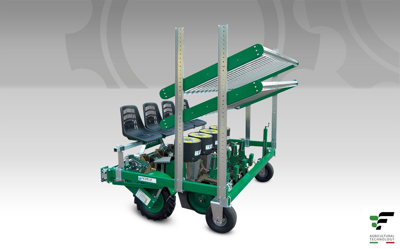 Fast-m - planteuse semiautomatique Fedelemario - distance inter-rangs 35 cm - plants en motte conique et cylindrique_1