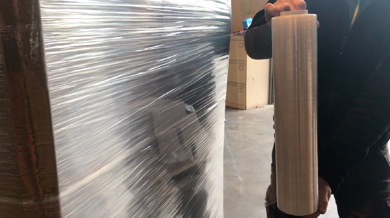 Film manuel étirable cast multicouches - haute résistance - épaisseur 10 µ équivalente à 17 µ_1