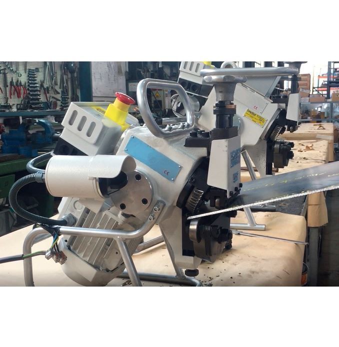 Chanfreineuse industrielle CHP 7 - Automotrice, silencieuse et sans poussière pour atelier et bâtiment_1