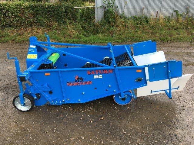 Arracheuse maraîchère/légumière Krukowiak Saturn Z653/1 - largeur 1m50 - 2 rangs - modèle 2024 - occasion_1