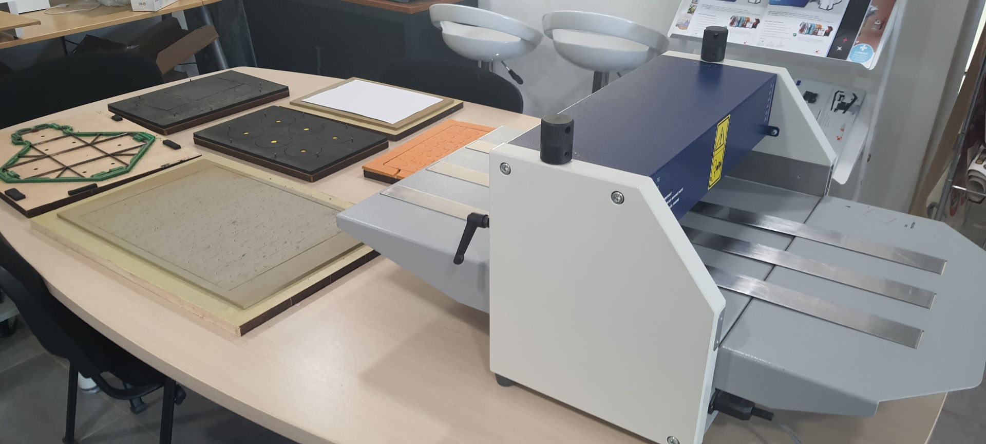 Presse de découpe polyvalente et robuste avec une capacité de découpe allant jusqu'à 1.5 mm d'épaisseur - Cyklos C-Press 440 (Die Cutter) - OCCASION_1