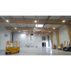 Projecteur de suspension industriel LED IP65 - FALCO 200W - 160 lm/W, 32 342 lm_1