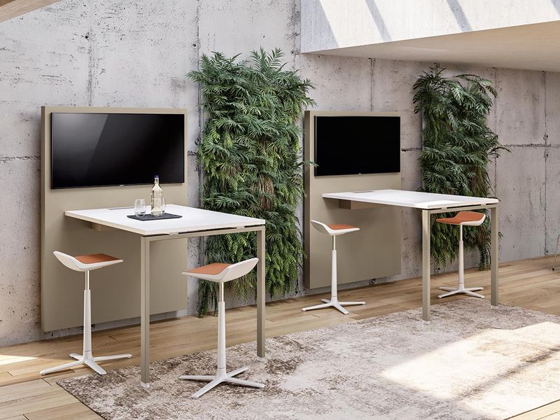 Table connectée haute Kelso - fixation murale - hauteur 105 cm - bois mélaminé - fabriquée en Italie_1