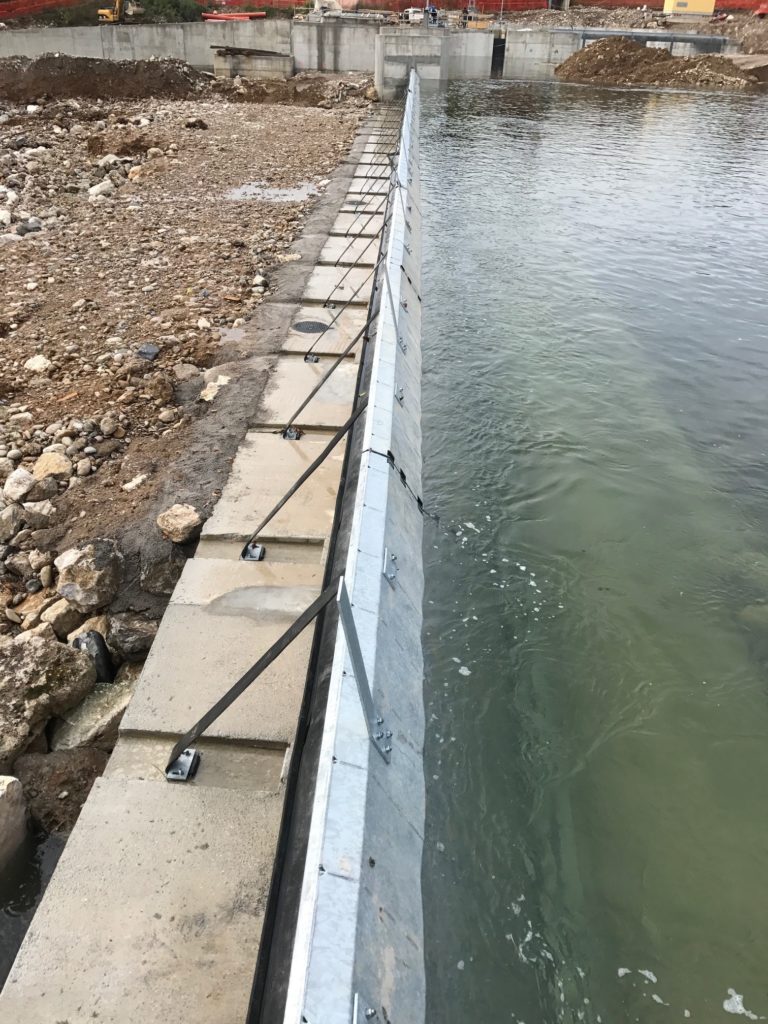 Barrage gonflable à volet métallique - Flo-Air VMC - Dispositif de régulation et rétention des eaux de surface_1