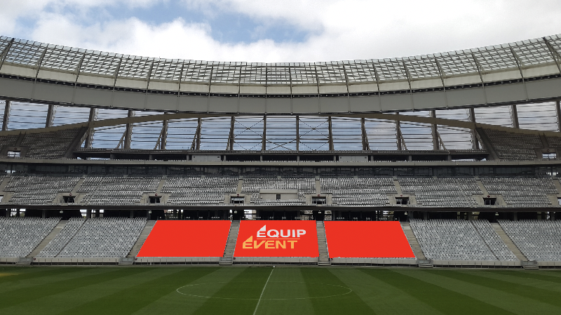 Bâche publicitaire de tribune et gradins - PVC haute qualité - Impression quadrichromie anti UV - Usage intérieur et extérieur_1