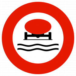 Panneau d'interdiction B18B - Accès interdit aux véhicules transportant des marchandises polluantes pour les eaux - Made in France_1