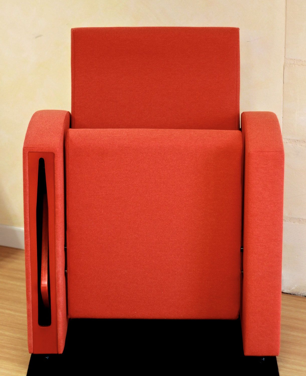 Fauteuil rabattable à piétement latéral pour autitorium, salles de conférence, de cinéma et de théatre - job_1