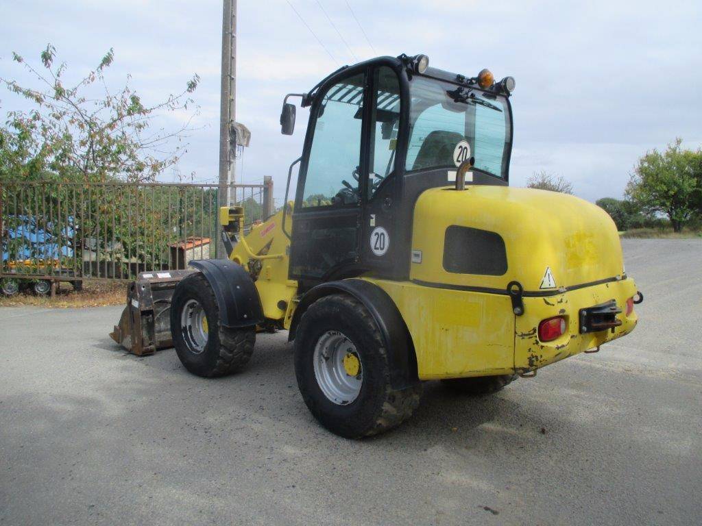 Chargeuse sur pneus wacker wl48_1