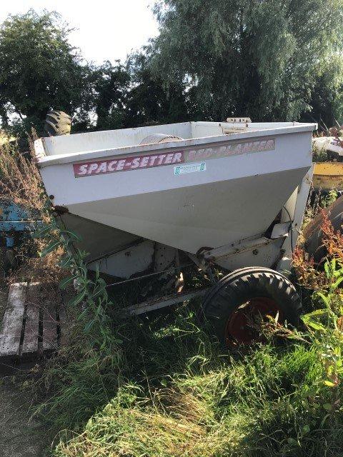 Planteuse de pommes de terre Reekie Space Setter - 3 rangs à 45 cm - Occasion 1990_1