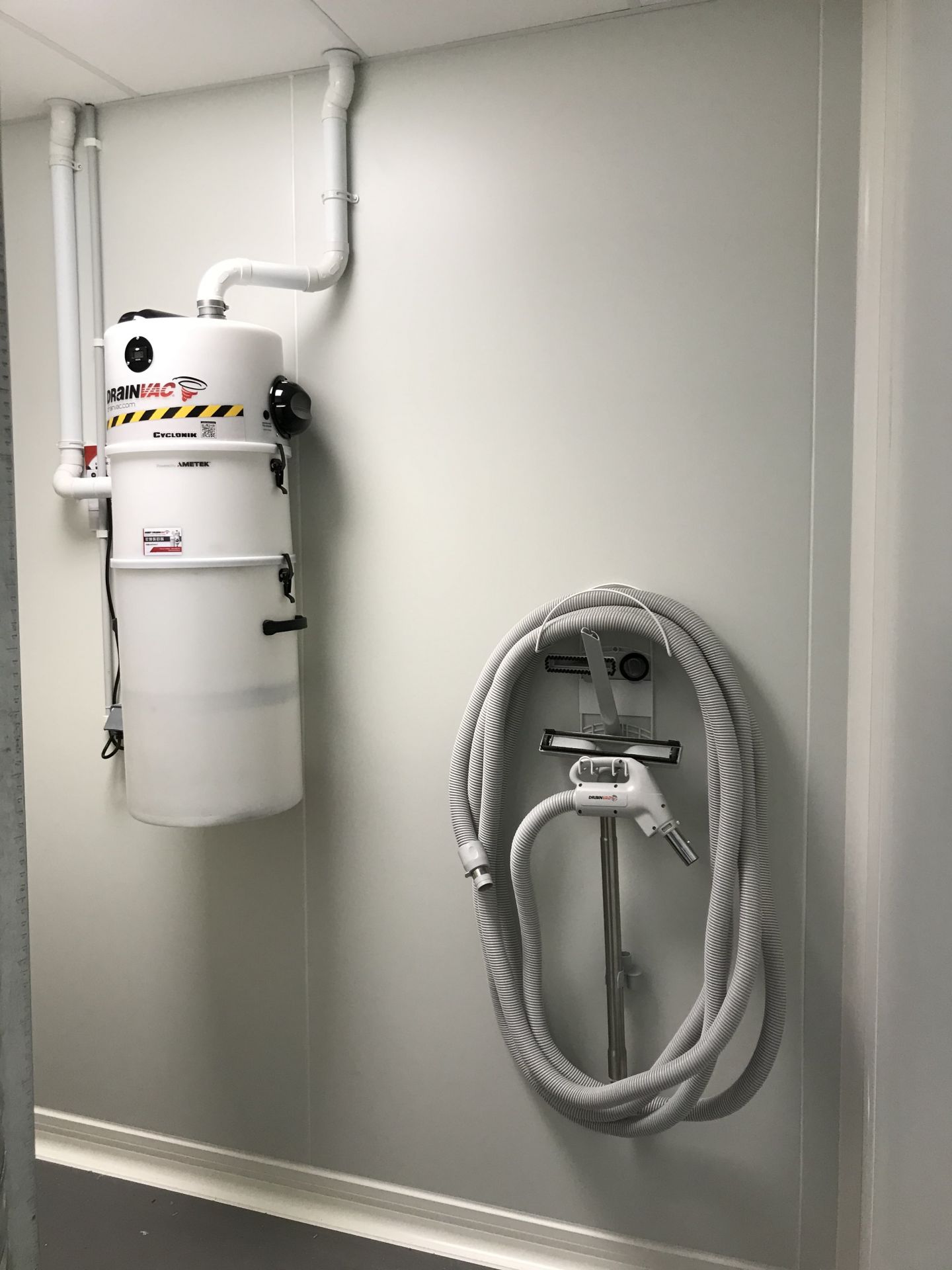 Aspirateur blanchisserie_1