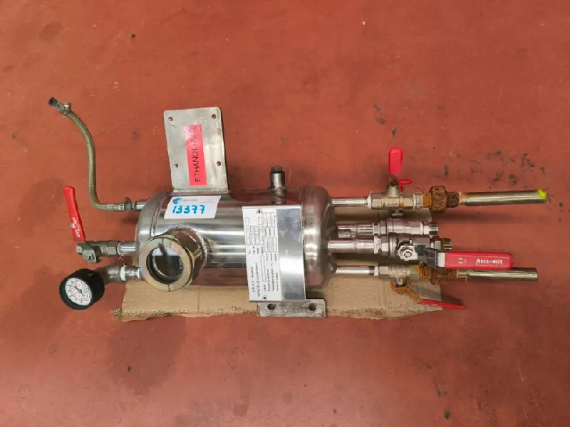 Cuve de chaudière en acier inoxydable 3 litres avec serpentin intérieur de 0,25 litres - référence : c13377_1