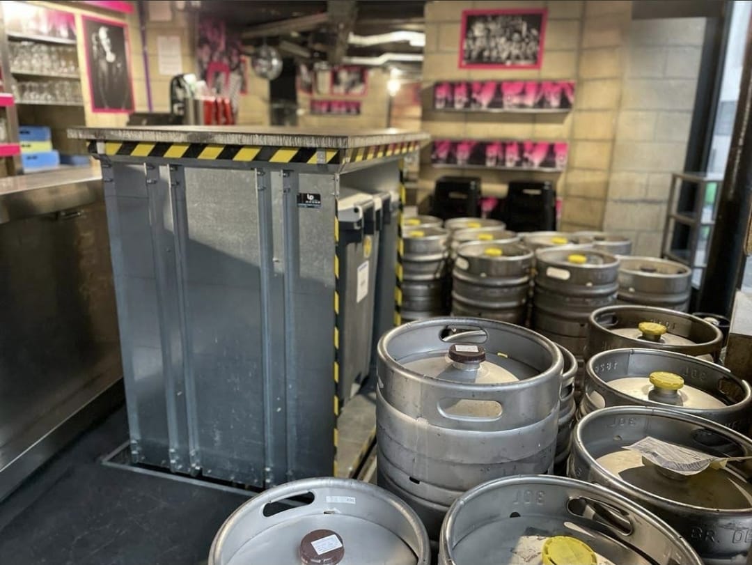 Monte-fûts  pour les  professionnels de la bière_1
