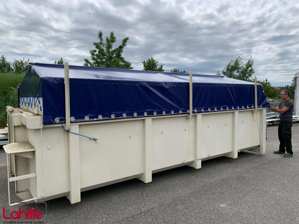 Bâche, filet et capot pour remorque - Lahille - en toile PVC de haute qualité - protection agricole_1
