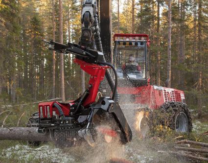 S92 - Tête d'abattage Komatsu - Largeur max. 1371 mm - Construction robuste et polyvalente_1