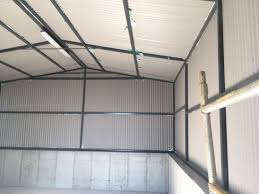 Isolation mousse projetée bâtiment industriel_1