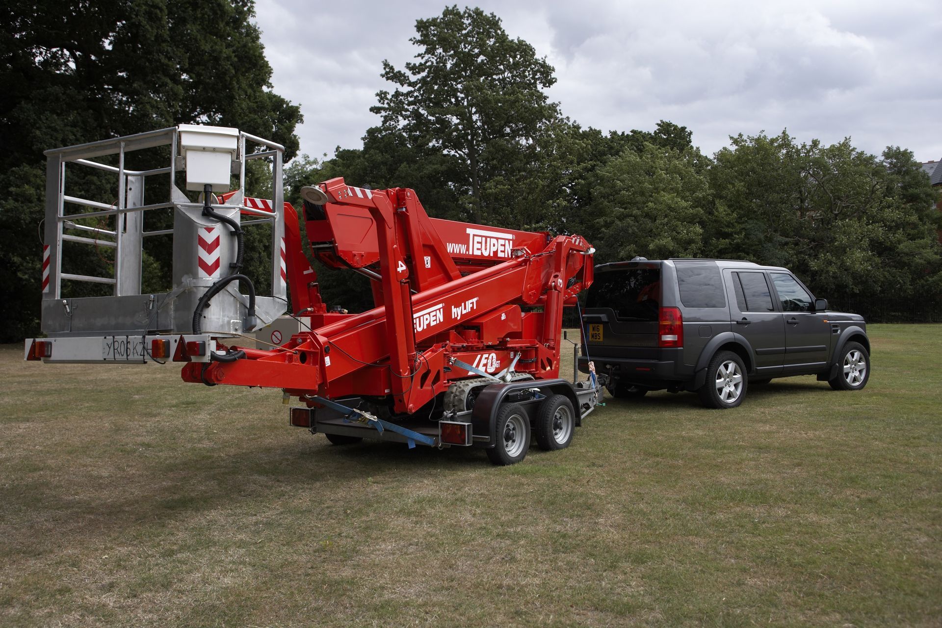 Nacelle araignée LEO23GT - Hauteur de travail max. 23 m - Déport latéral 11,2 m - En stock_0