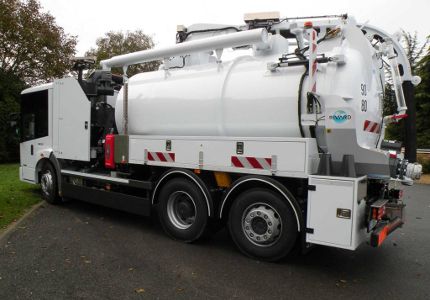 Aquilon camions aspirateurs Rivard - 3 100 à 4 500 m³/h - Vidange et nettoyage des regards et avaloirs_1