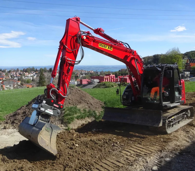 Godet de talutage orientable Egli - pour pelle 6.5 à 32 t - acier haute qualité_1