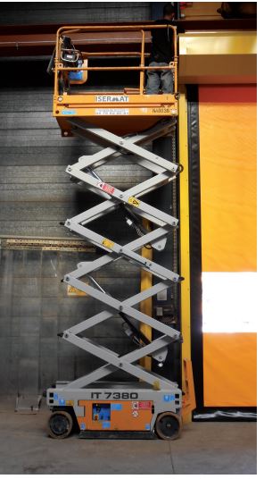 Nacelle ciseau automotrice électrique, hauteur de travail 7.20 m idéale pour les gros oeuvre - ITECO - IT7380 - disponible en location_1