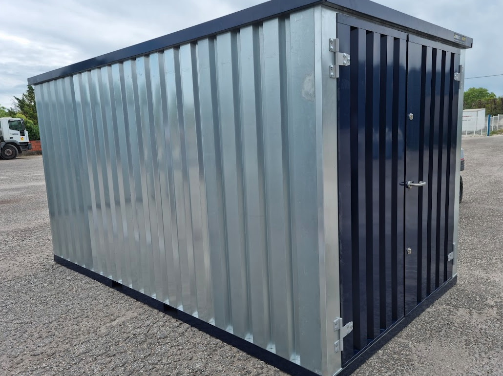 Conteneur en kit à assembler facilement sans outils lourds