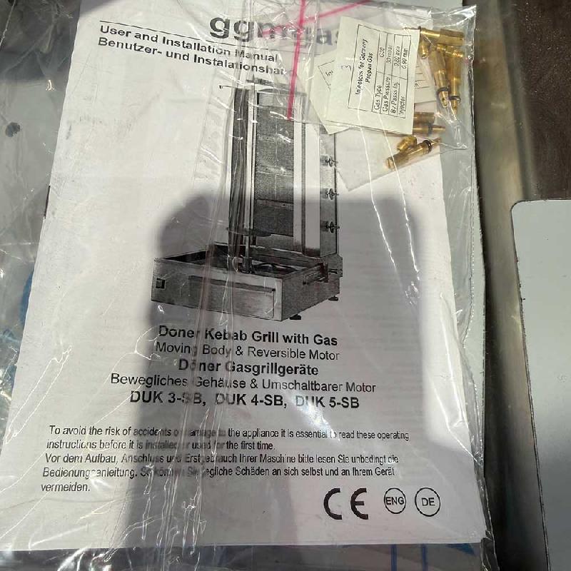 Grill Döner kebab gaz 3 brûleurs max 40 kg avec tôle de protection| Déstockage neuf_1