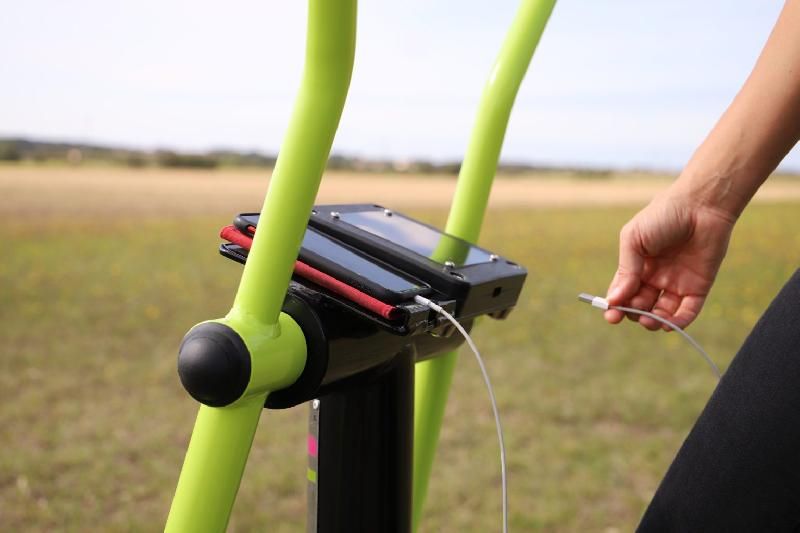 Vélo R-Pro avec écran digital auto-alimenté, 10 niveaux de difficulté - Gamme R Pro_1