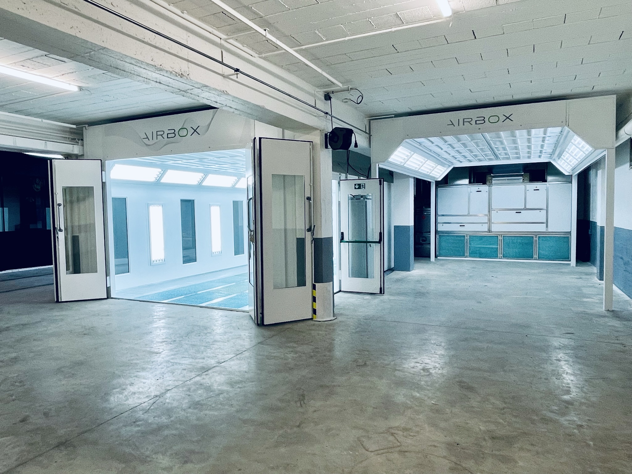 Aire de ponçage pour carrosserie économique, solide et personnalisable_2