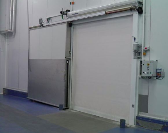 Porte coulissante avec double toile_1