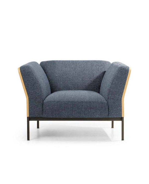 Chauffeuse  confortable et design pour un accueil chaleureux et professionnel_1