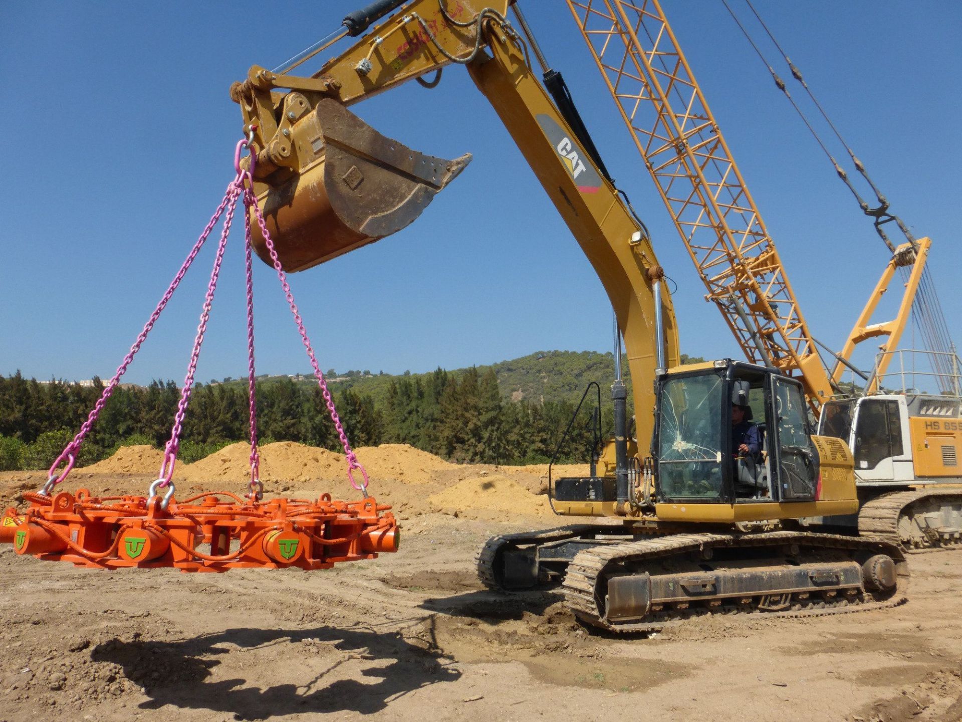 Broyeur à poteaux pour pelle 20 à 50 tonnes - 8 modèles pour poteaux de 450 à 2000 mm_2