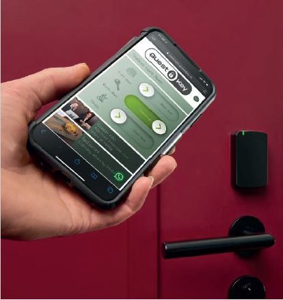 Clés mobiles GuestKey - Hotek : solution innovante pour hôtels avec serrures RFID intelligentes_1