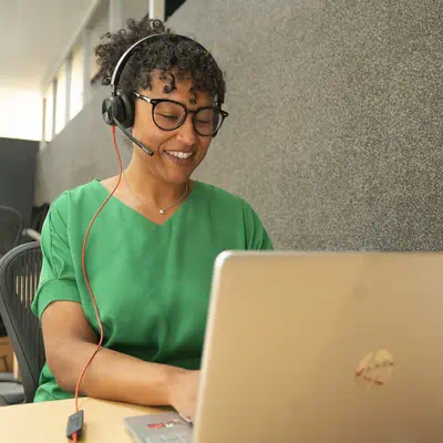 Micro-casque Poly Blackwire 8225 stéréo USB-C certifié Microsoft Teams + adaptateur USB-C/A_1