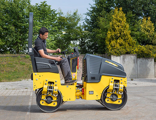 Rouleau vibrant autoporté Bomag BW80AD-2 - 800 mm_1