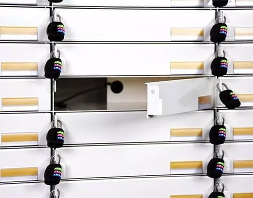 Armoire de rechargement Team 16 + 8 - 24 casiers sécurisés pour téléphones et tablettes - Fabrication française_1