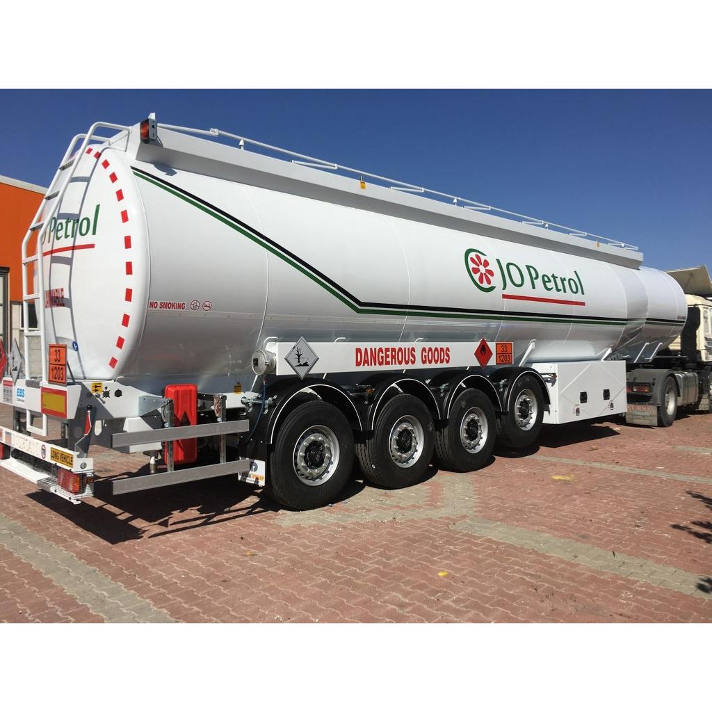 Citerne distribution carburants nursan neuve_1