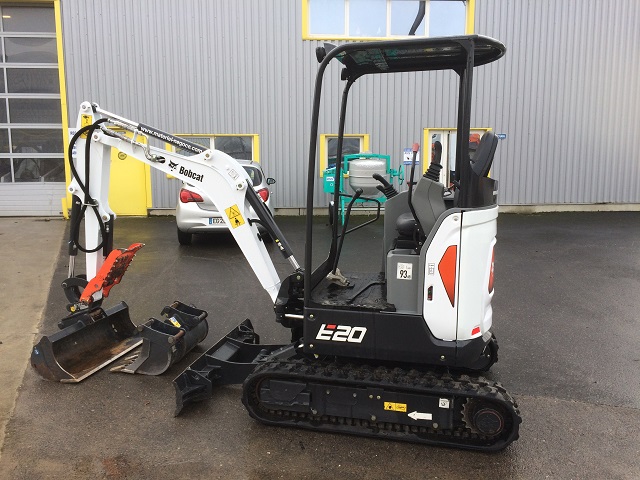 Mini pelle - BOBCAT E 20 - 2 tonnes - 1930 kg - Voie Variable_1