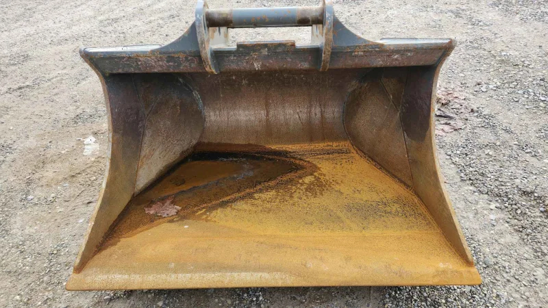 Godet niveleur Egli EPL-TR 160-1600 - OilQuick OQ 65 - 820 l - 1600 mm - Hardox 450/500_1