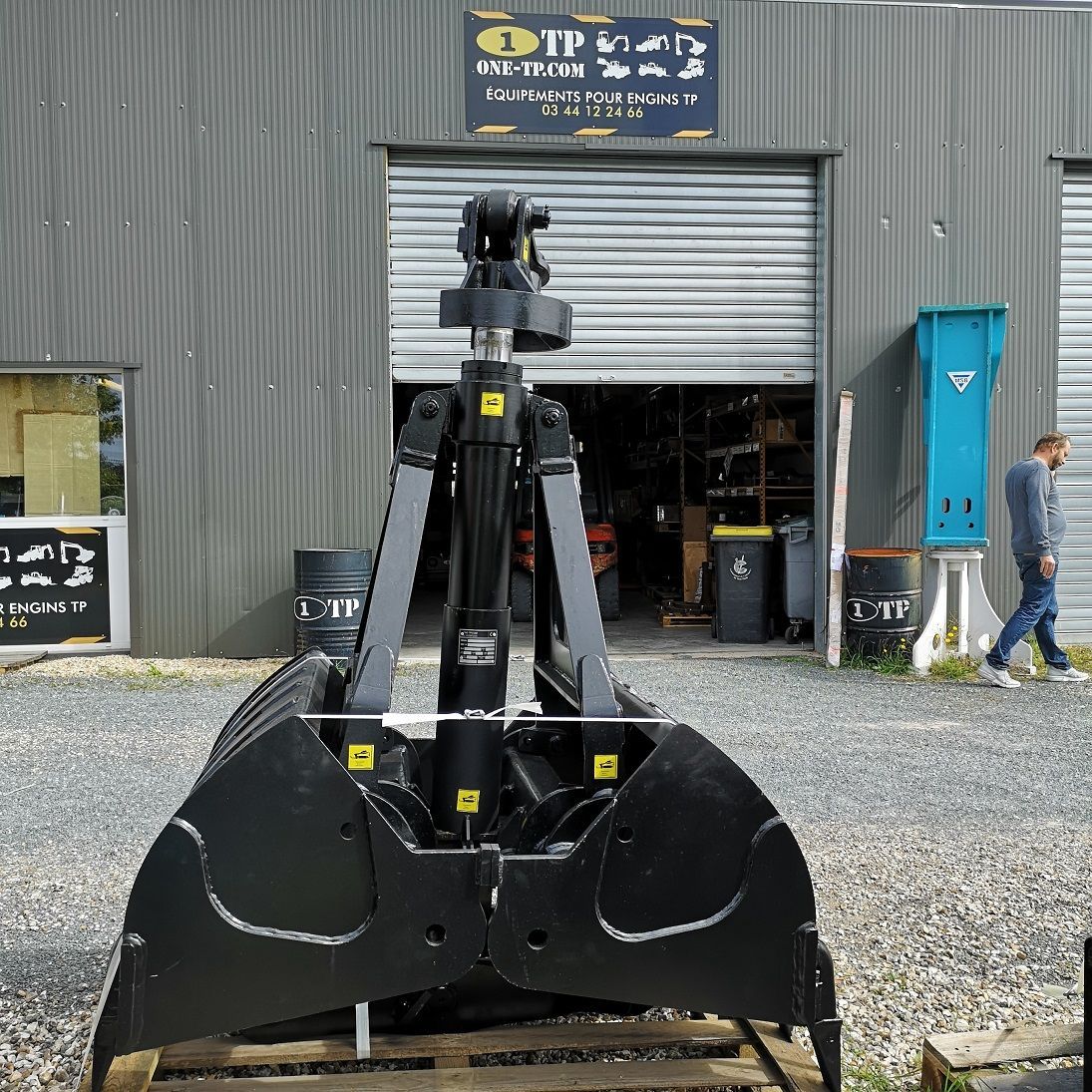 Matériel de terrassement pour mini-pelles et pelles